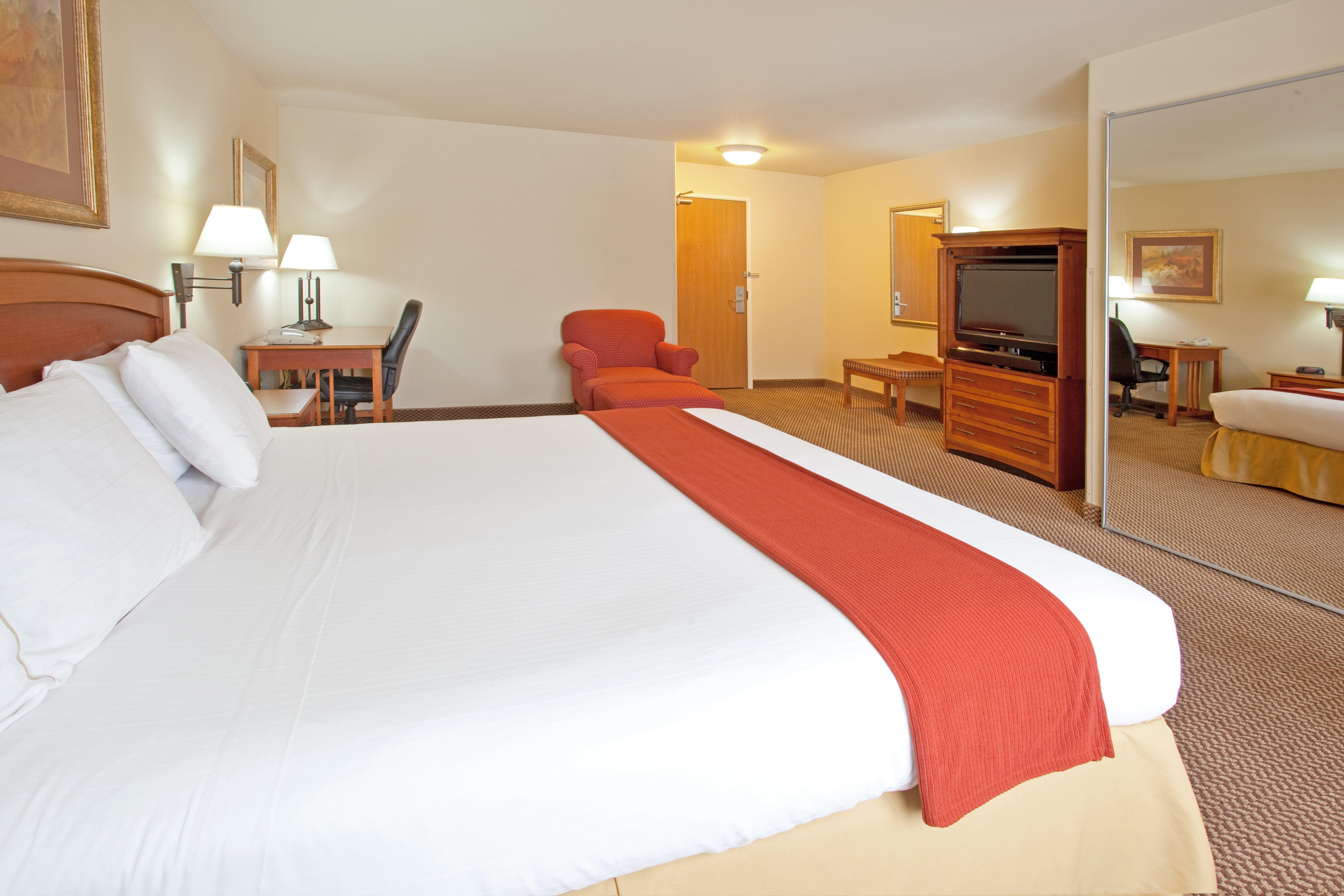 Holiday Inn Express Hotel & Suites Cedar City By Ihg Exterior foto